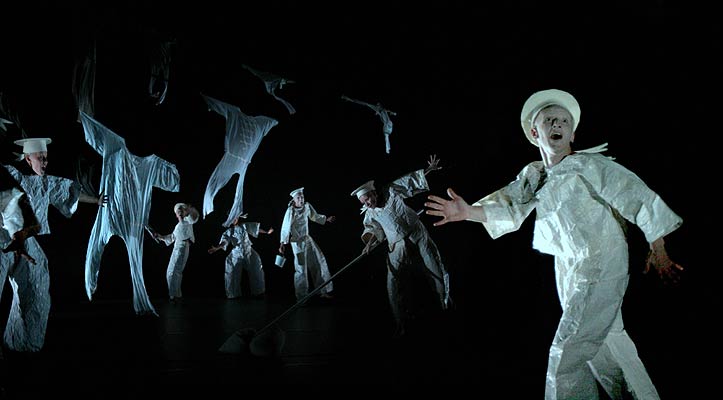 "ISLANDS", photo - Anna Bogodist, Elena Iarovaia