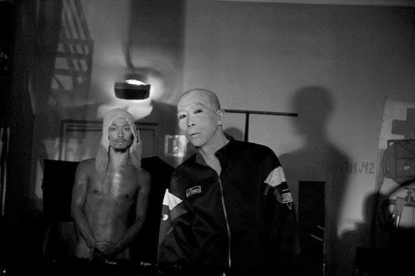DEREVO & Masters of Butoh. VERTICAL 2005. Mad_in_Japan