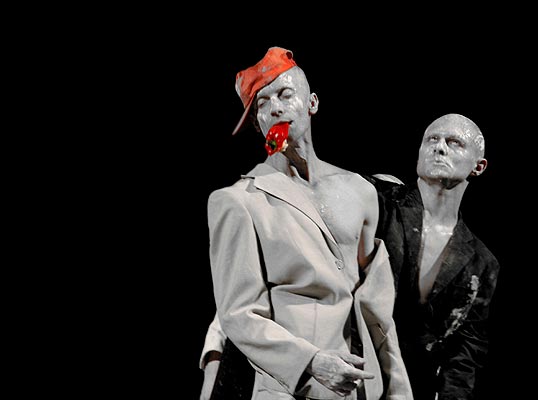 DEREVO & Masters of Butoh. VERTICAL 2005. Mad_in_Japan