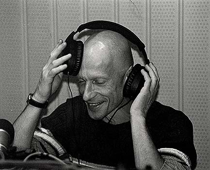 VERTICAL. Anton Adasinsky in a studio of Radio Liberty (St.Petersburg). Photo - Anna Bogodist