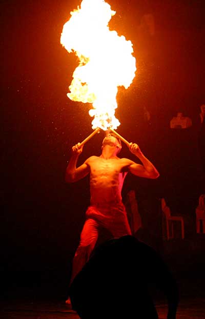 "ONCE...", photo by Rubens Cardia